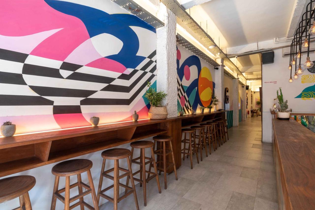 M Boutique Hostel Legian Kuta Lombok Eksteriør bilde