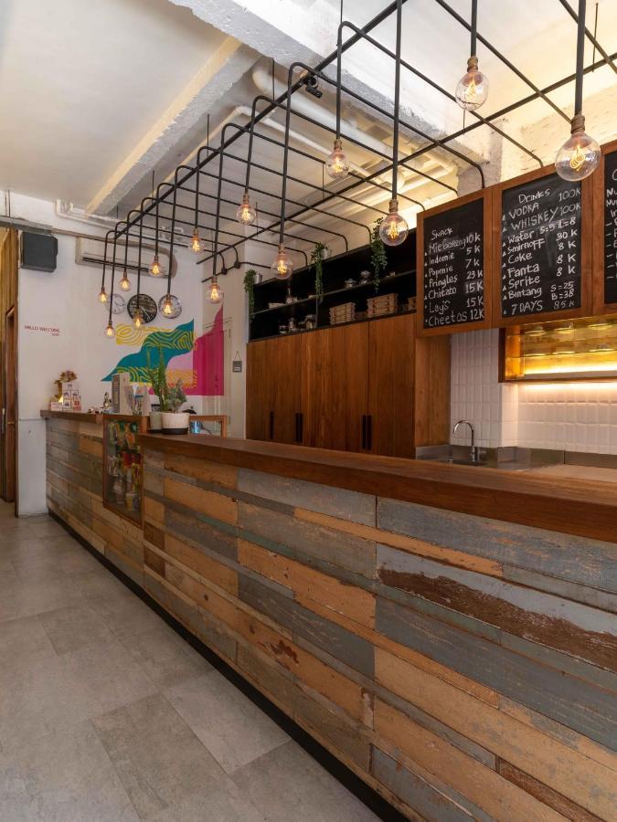 M Boutique Hostel Legian Kuta Lombok Eksteriør bilde